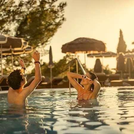 Places Dalmacija By Valamar 3* ماكارسكا