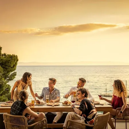 Places Dalmacija By Valamar ماكارسكا