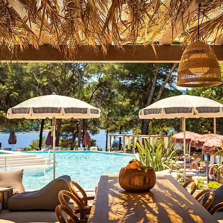 Places Dalmacija By Valamar فندق 3*