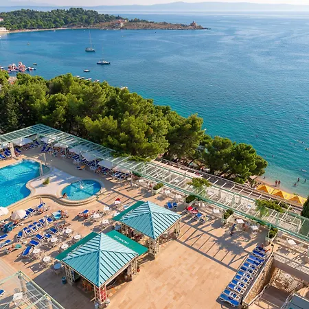 Places Dalmacija By Valamar 호텔 3*