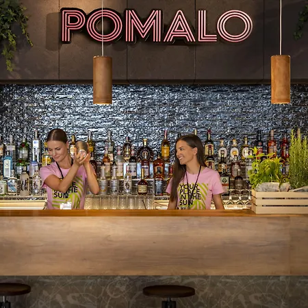 Places Dalmacija By Valamar Hotel Makarska