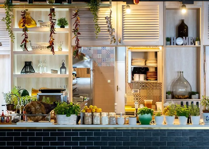 Places Dalmacija By Valamar Ξενοδοχείο 3*