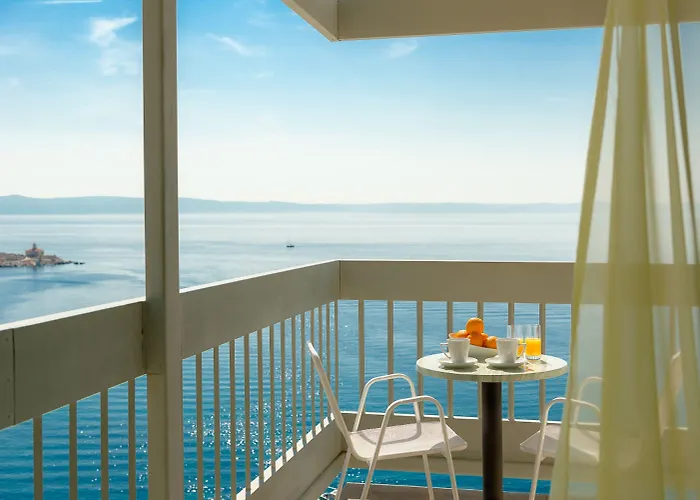 Places Dalmacija By Valamar Μακάρσκα