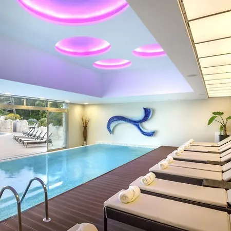 Places Dalmacija By Valamar Hotel Makarska