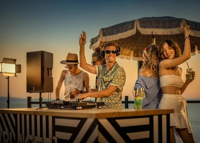 Places Dalmacija By Valamar Makarska